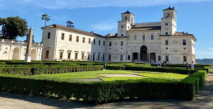 villa medici call